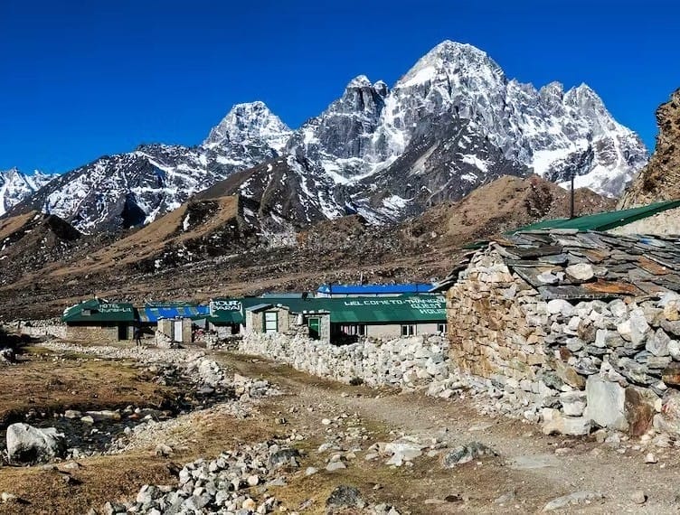Dragnag Village Itinerary - Everest Base Camp Trek Nepal - Trekking Team Group